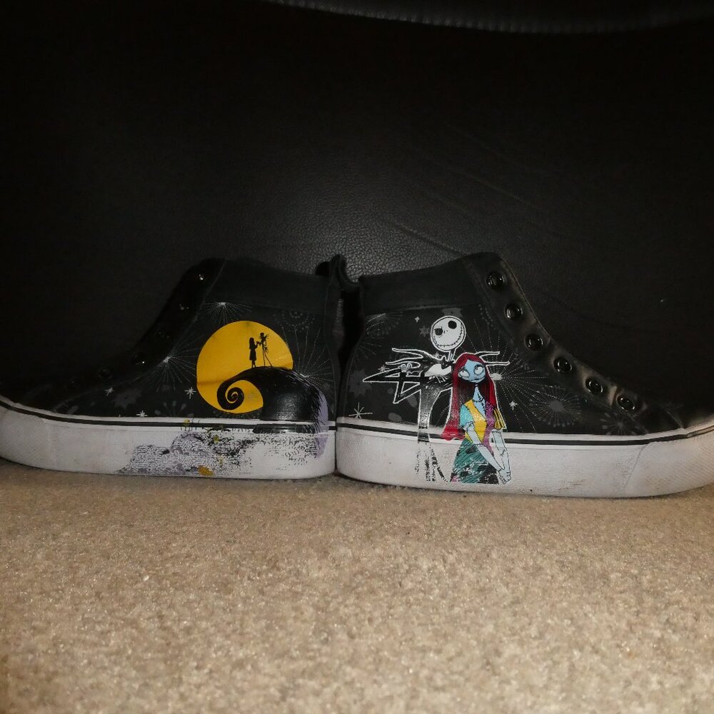 Disney’s The Nightmare Before Christmas High Top Sneakers Kids Size 1